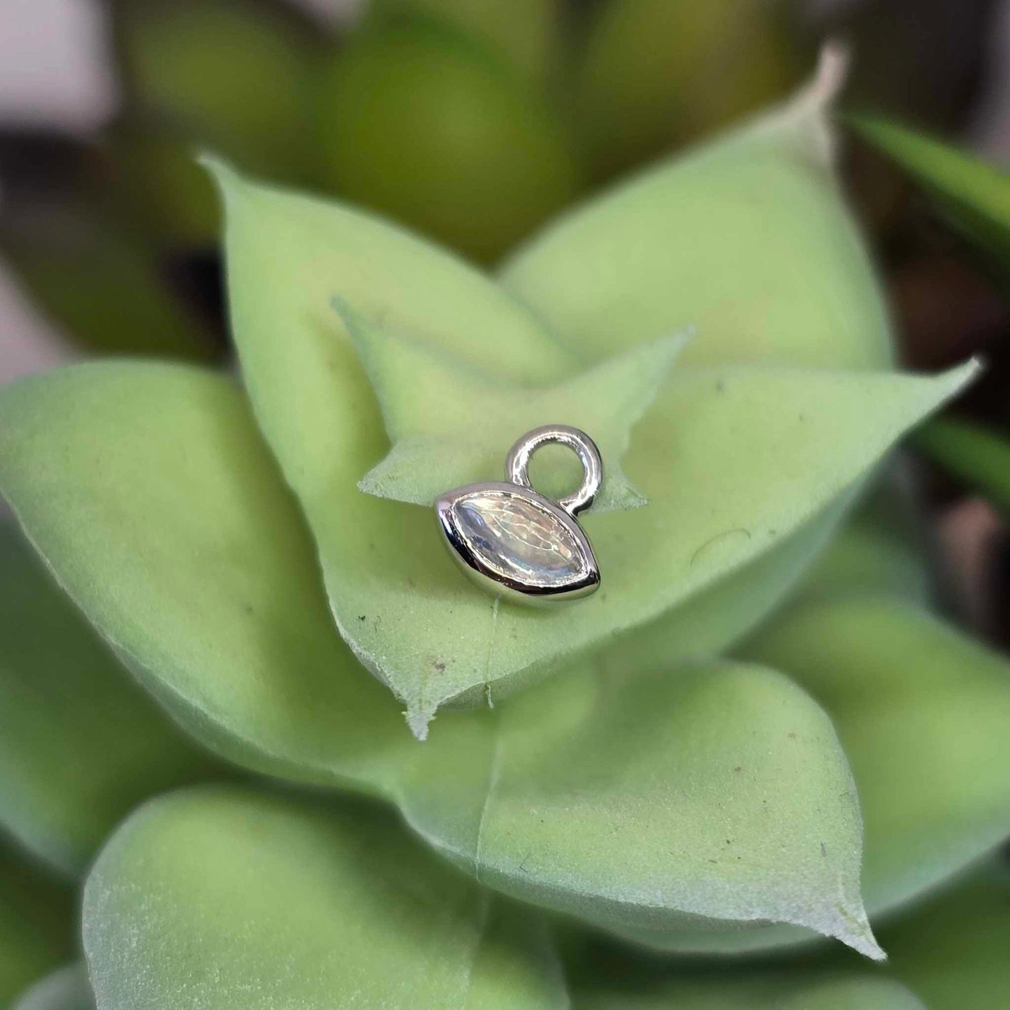 14k Eve Bezel Charm