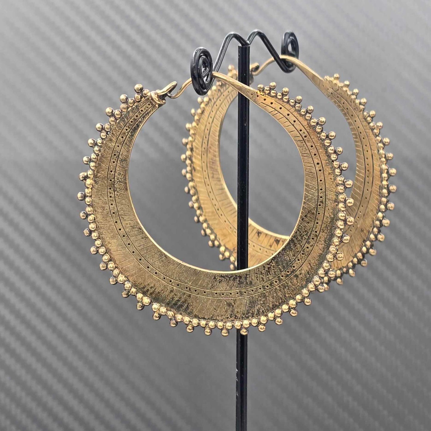 Etched Sabrina Hoop Hangers