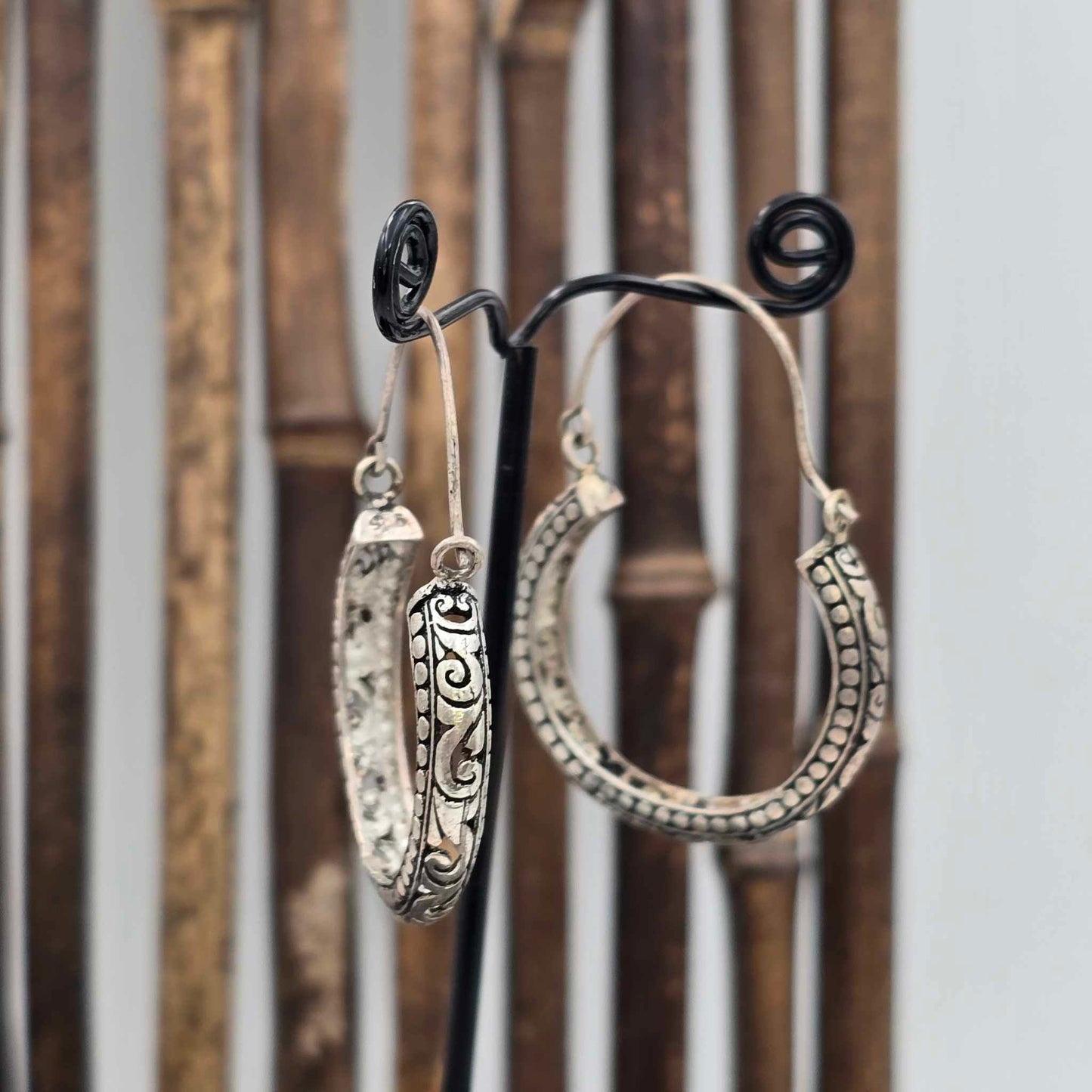 Luna Hangers
