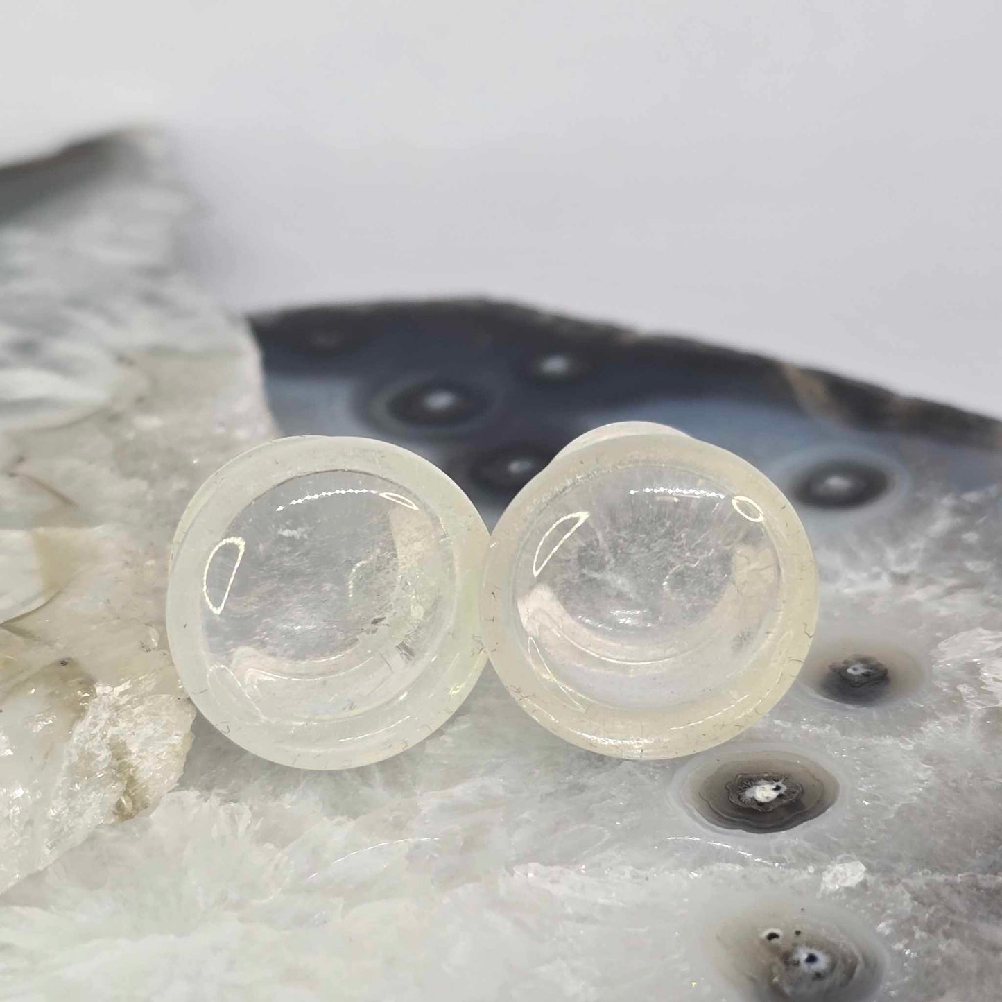 Single Flare Stone Plugs (Medium)