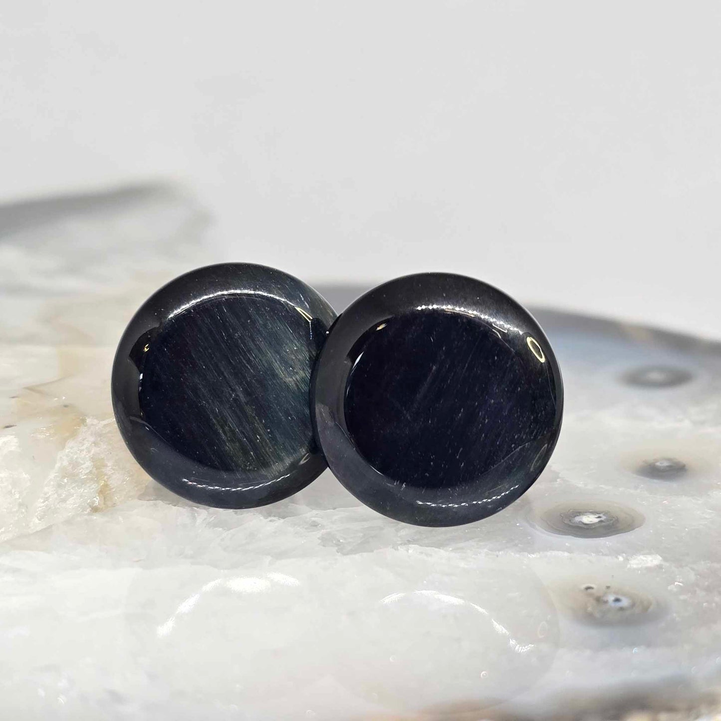 Single Flare Stone Plugs (Medium)