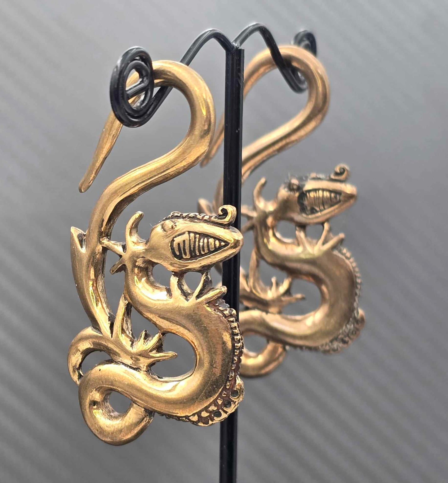 Salamander Hangers