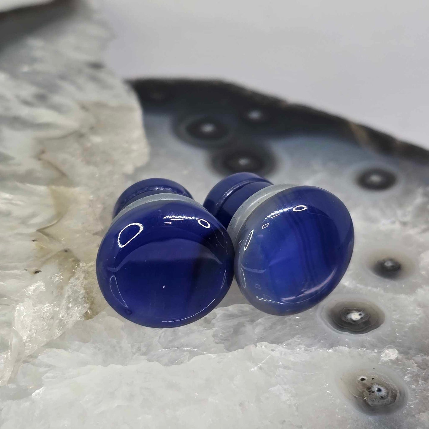 Single Flare Stone Plugs (Medium)
