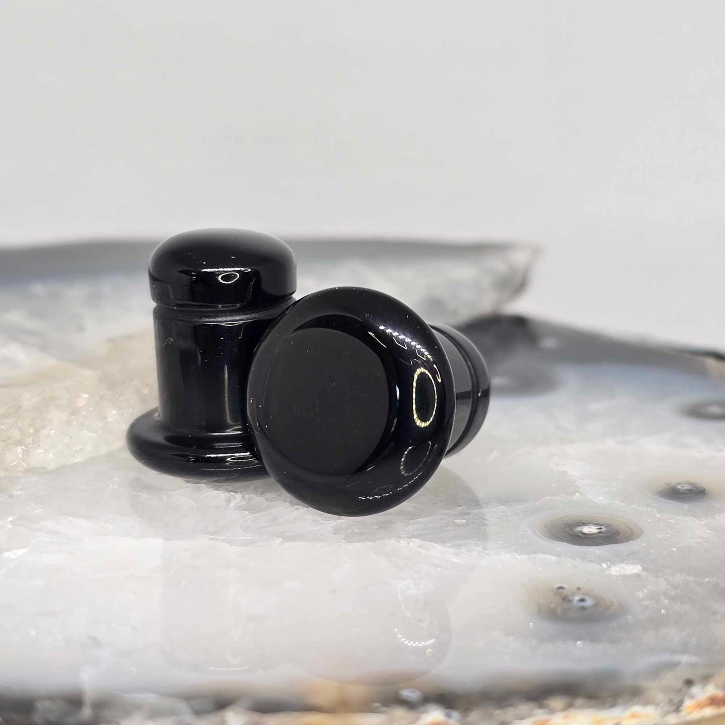 Single Flare Stone Plugs (Medium)