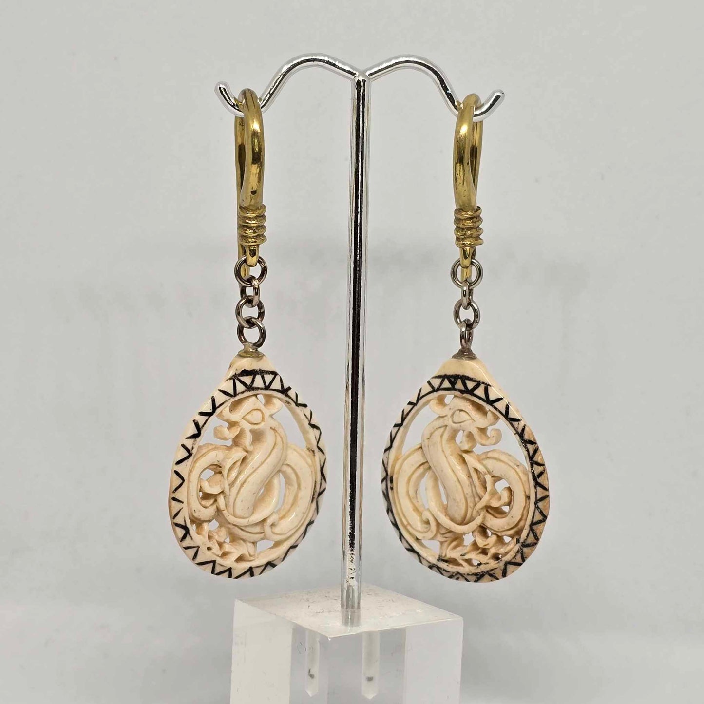 Hand Carved Chinese Dragon Round Hangers