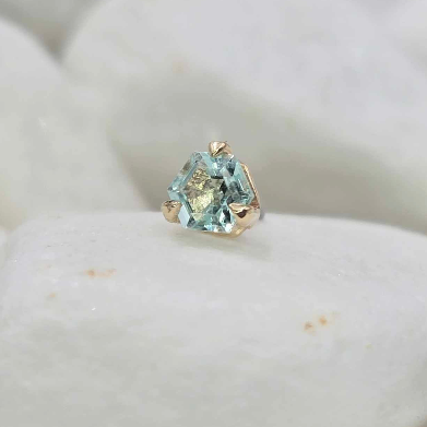 14k Gold Delta Hex Cut Gem Threadless End