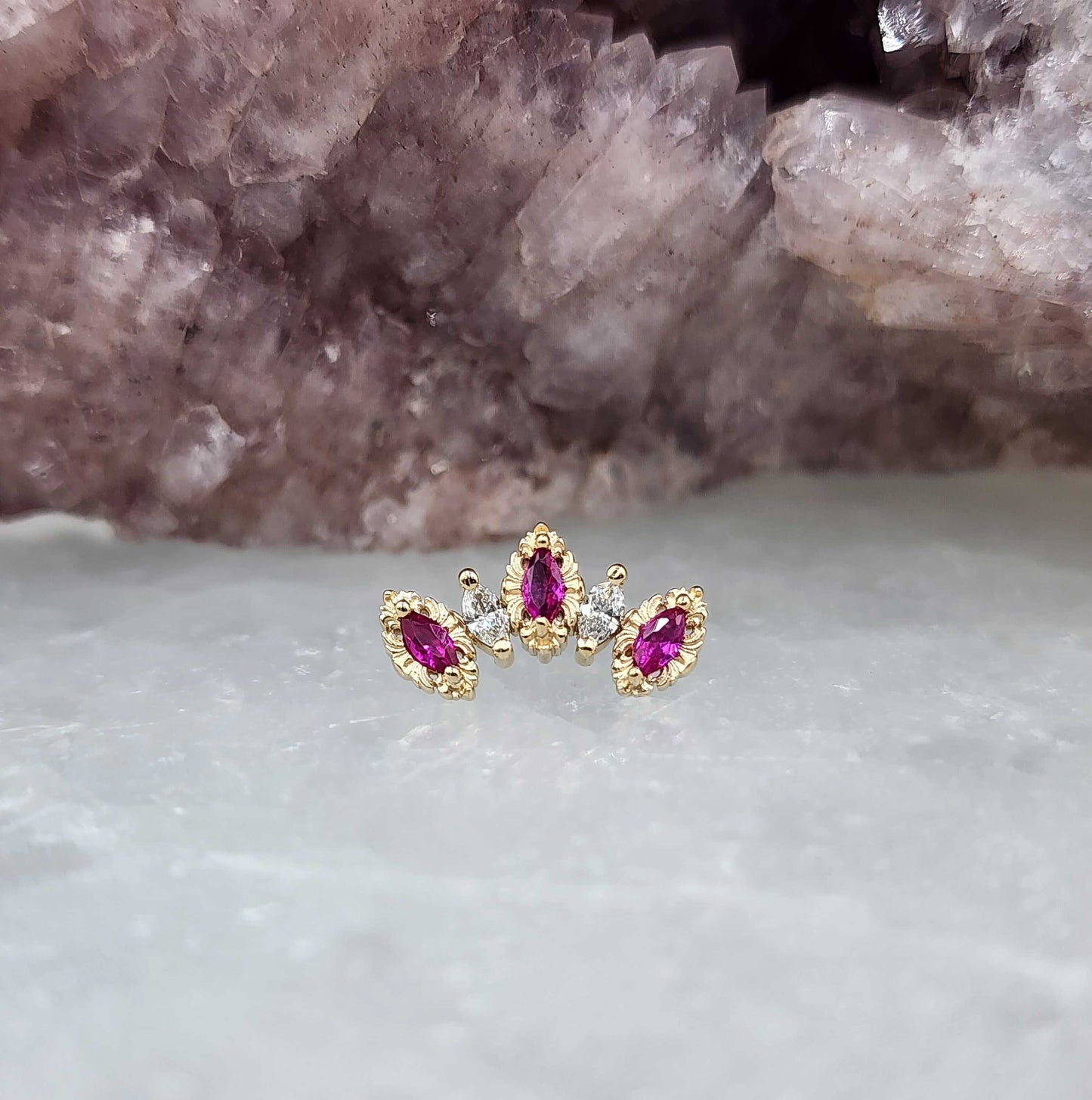 14k Gold Monarchy Threadless End