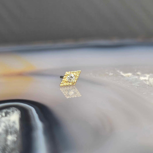 14k Luck Threadless Pin End