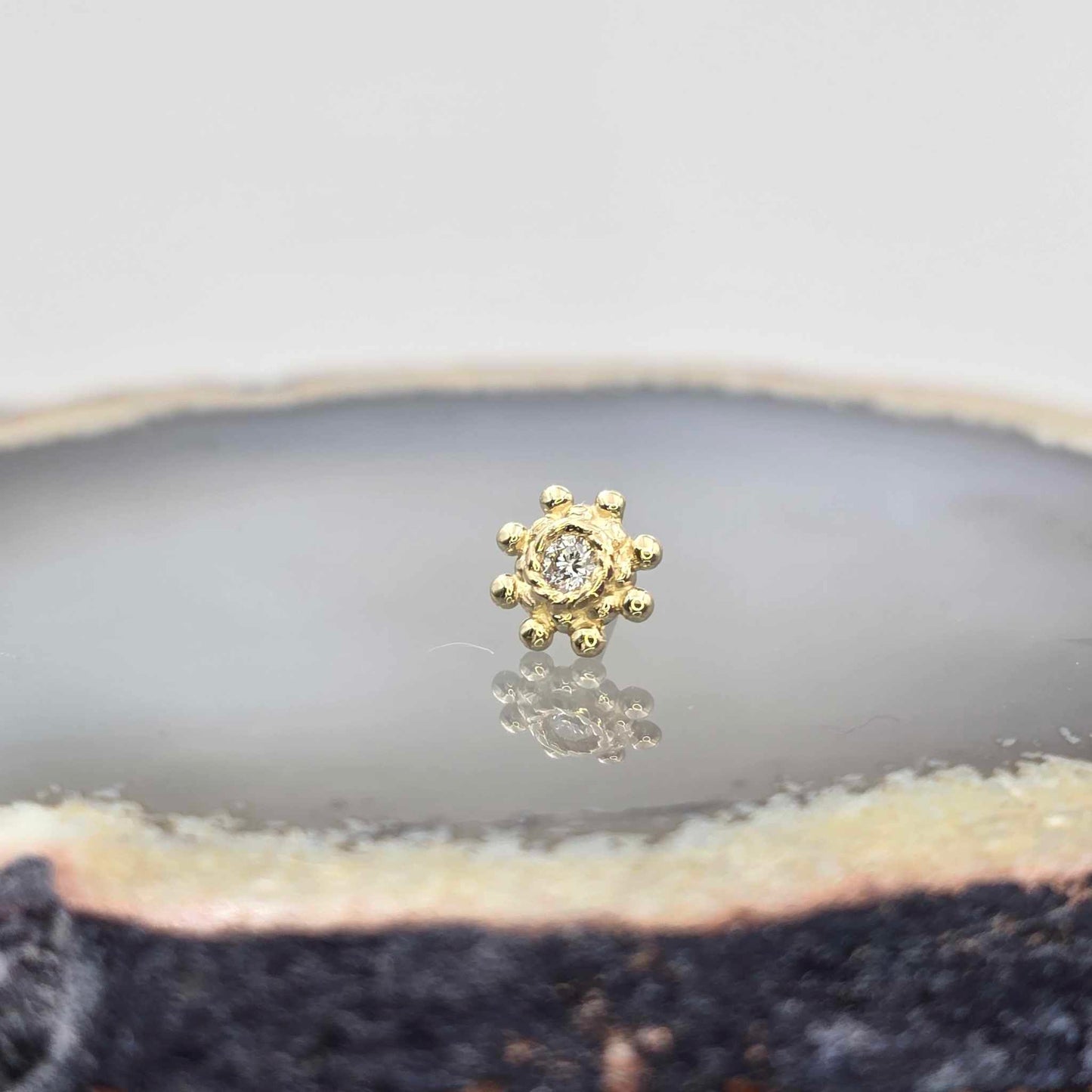 14k Gold Indian Wheel Threadless End