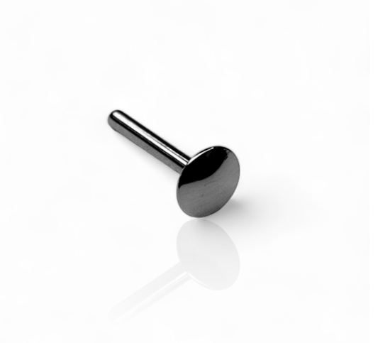 14g Threadless Titanium Labret