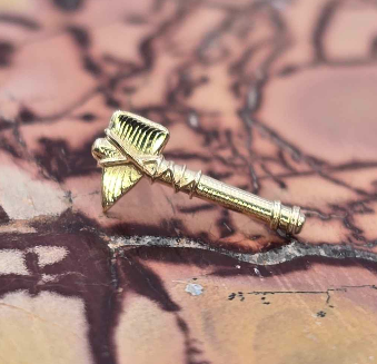 14k Gold Tomahawk Threadless End