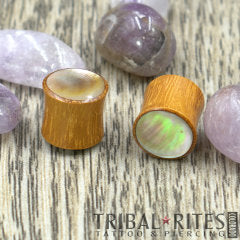 Light Mother of Pearl Plugs ○ 1/2"