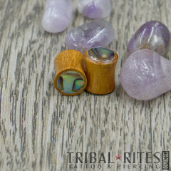 Light Paua Shell Plugs ○ 7/16'