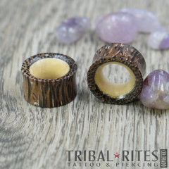 Two Tone Coconut Tunnels ○ 7/8"